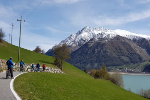 Radeln Sie durch Südtirol