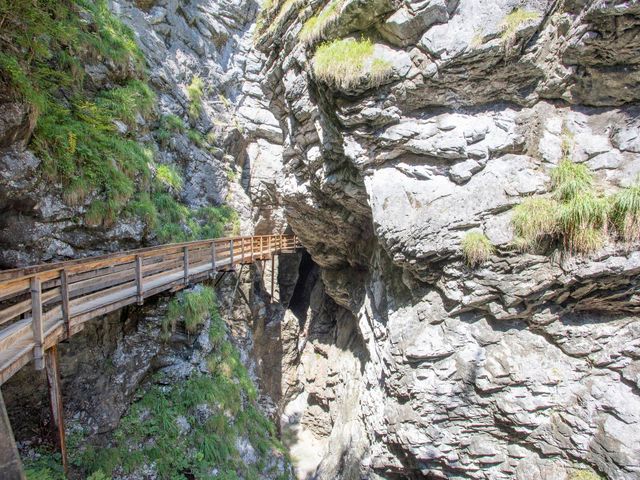 Vorderkaserklamm