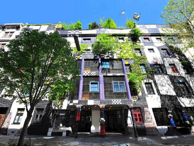 KUNST HAUS WIEN. Museum Hundertwasser
